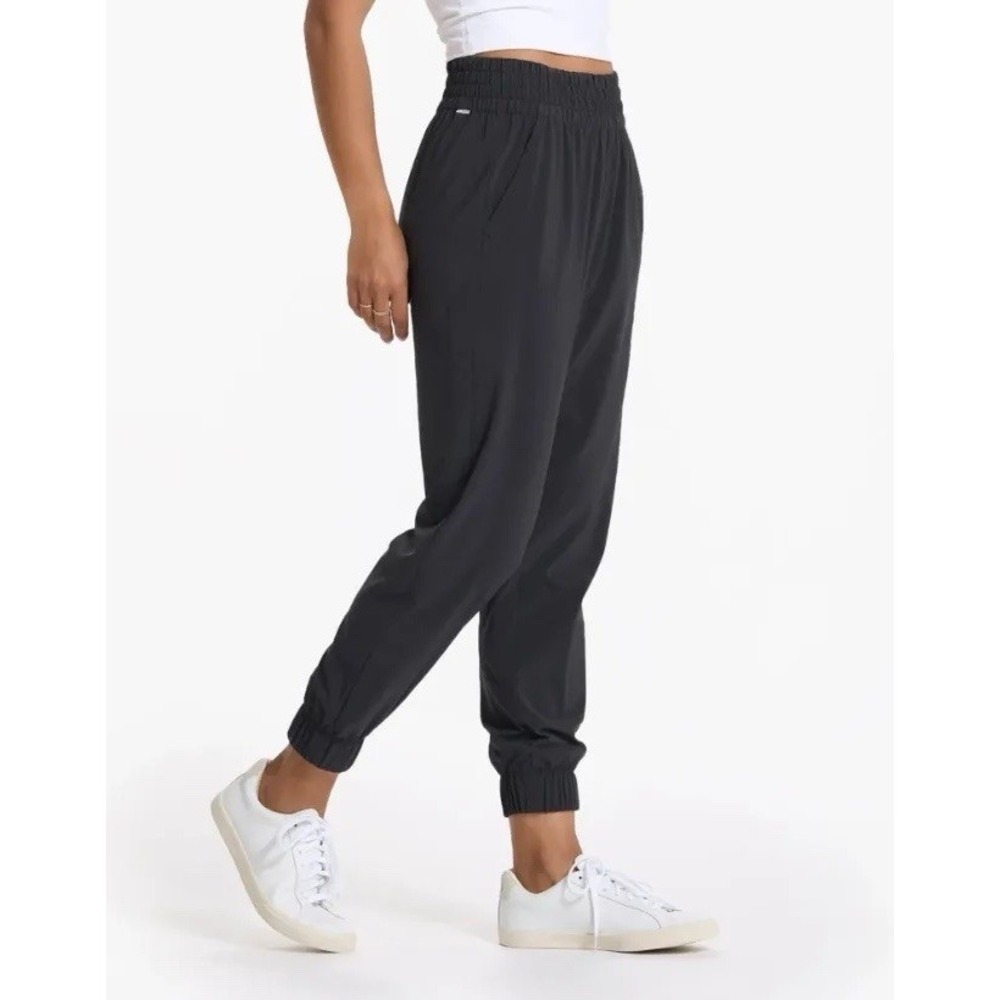 Vuori Villa Womens Black Smocked Waist Performance Joggers Tapered Size S VW493